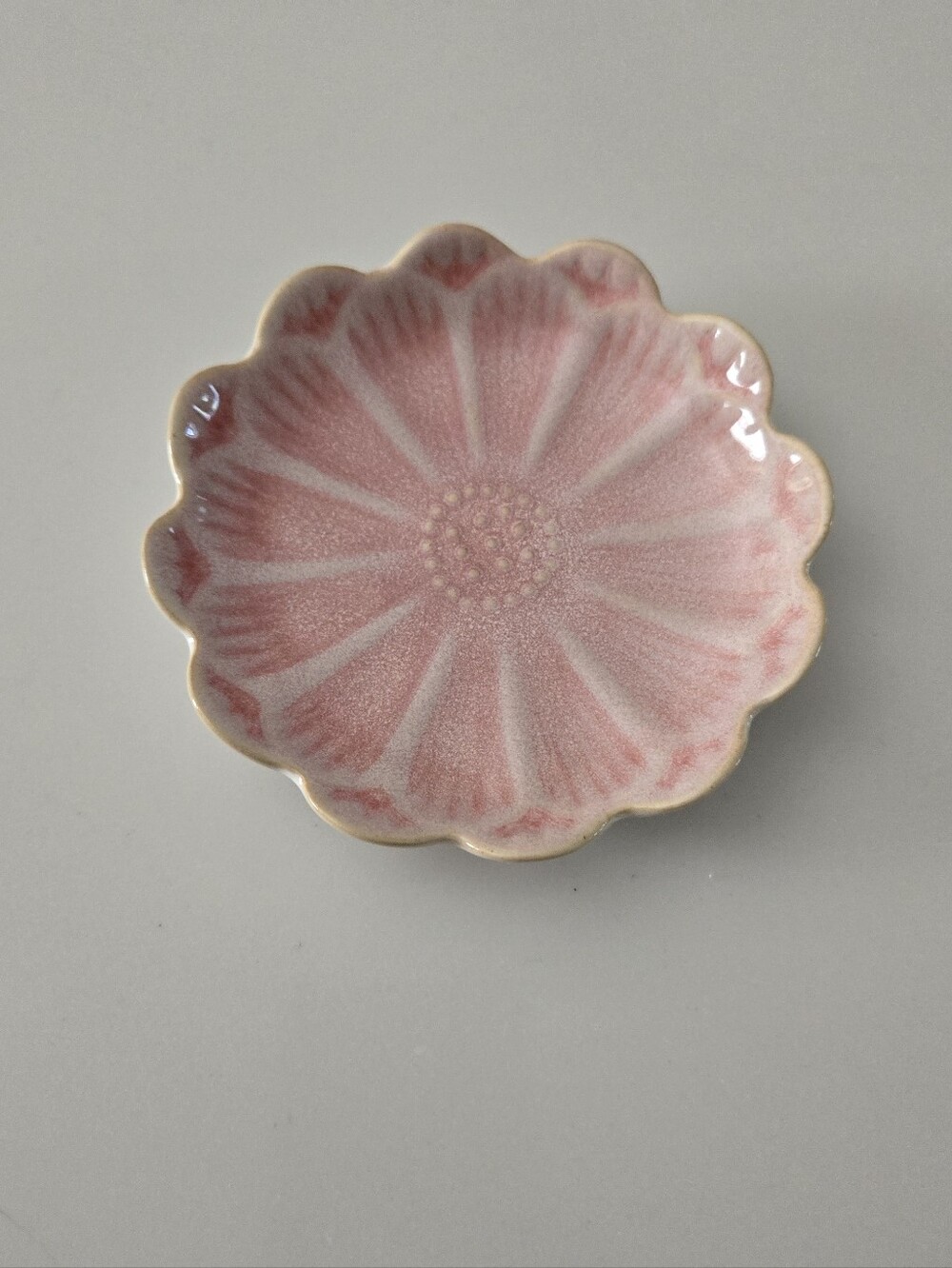 NWT Pink Floral Scalloped Ceramic Trinket Dish
